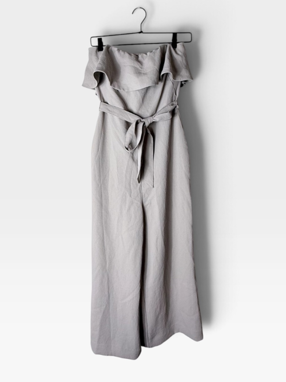 Aritzia Babaton Flutter Jumpsuit Women's Size 6 Tan Strapless (O)